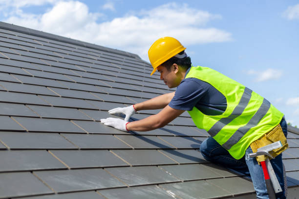 Best Roof Gutter Cleaning  in Richmond, UT
